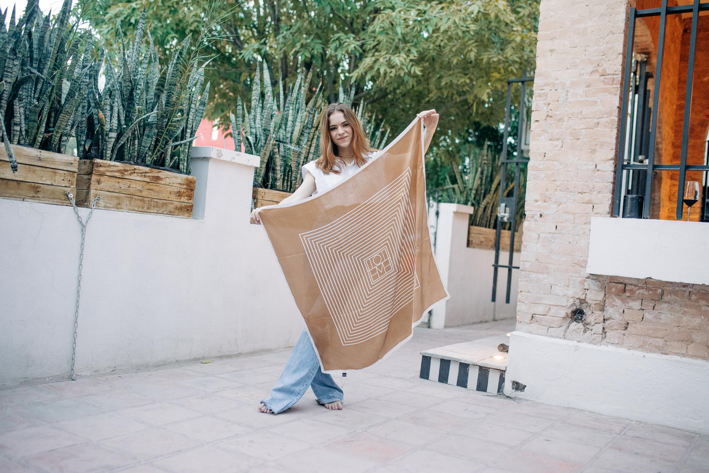 Pañuelo Beige lineas