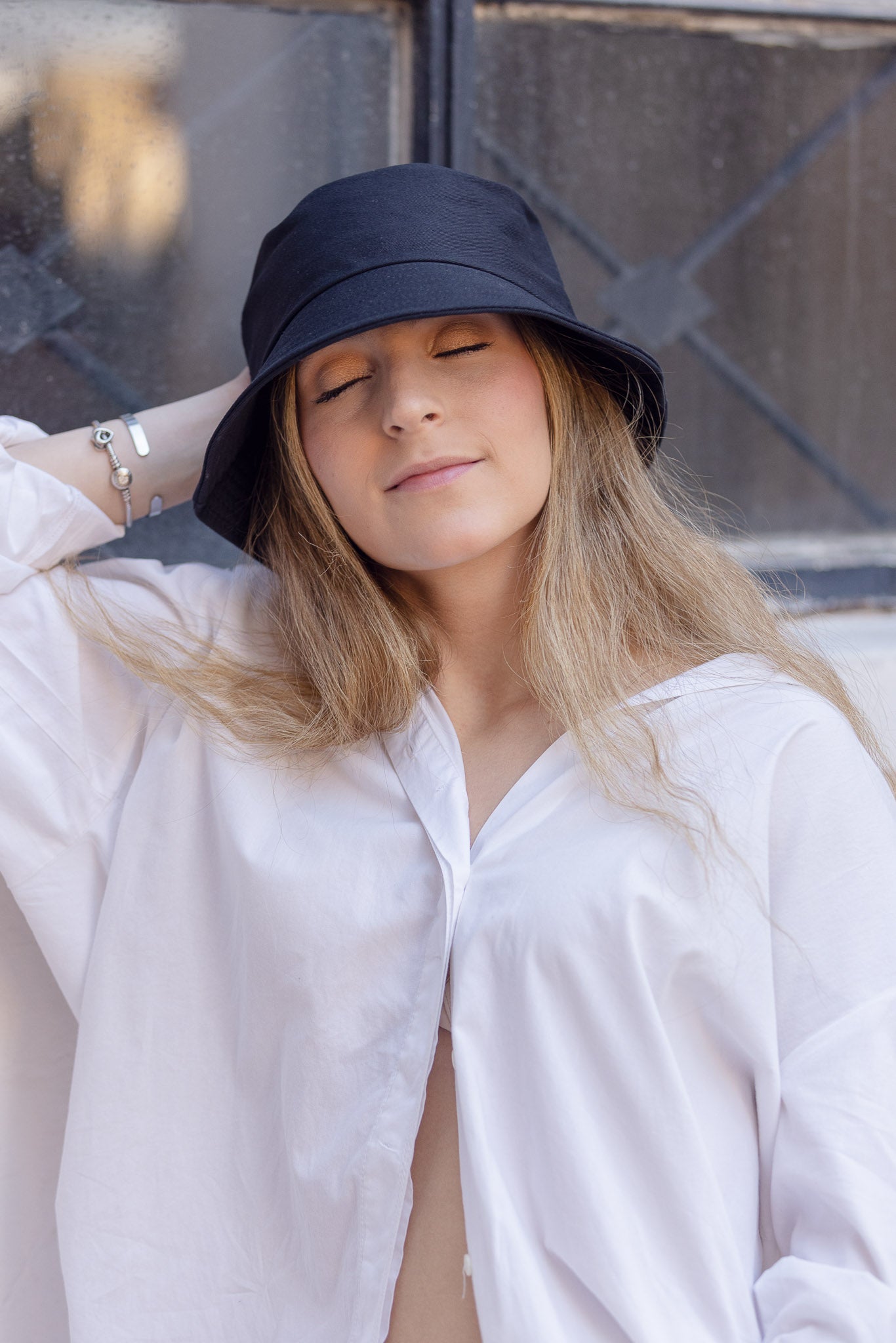Bucket Hat Negro