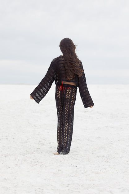 Crop top deshilado negro