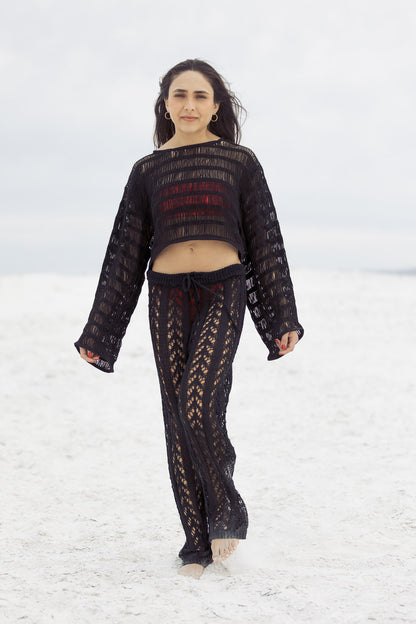 Crop top deshilado negro