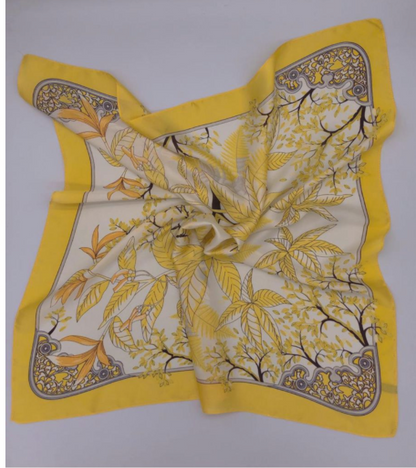 Pañuelo flores amarillas