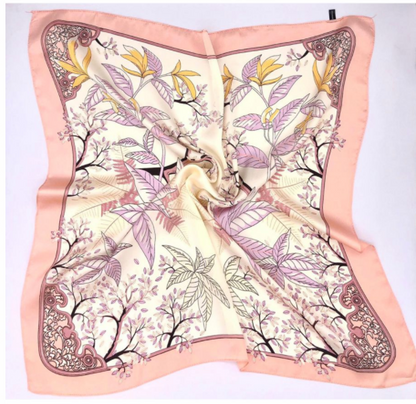 Pañuelo flores rosas