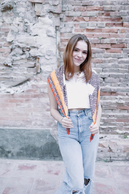 Pañuelo Naranja con cafe