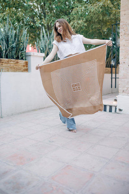 Pañuelo Beige lineas